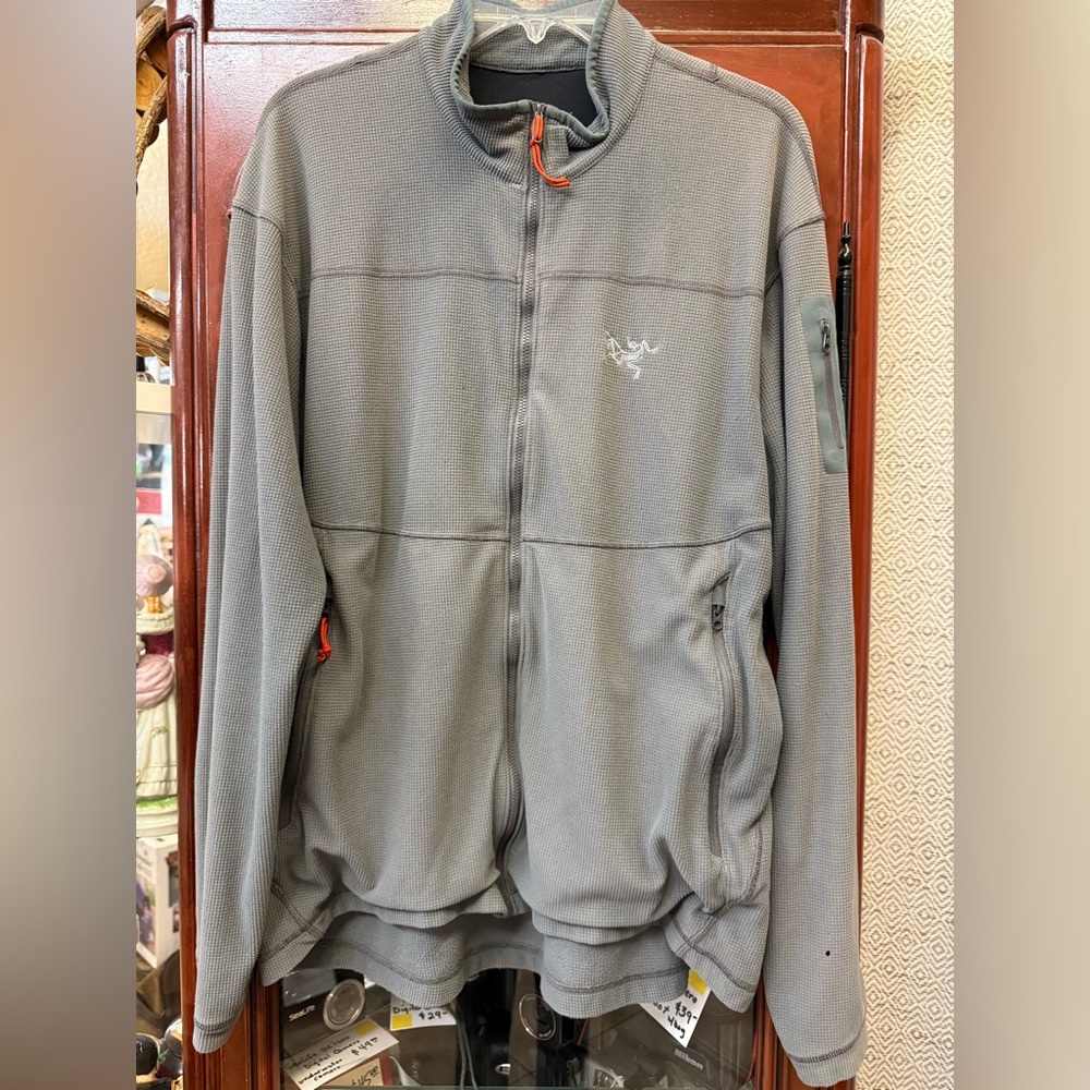 ARC’TERYX delta jacket xl light grey fleece base layer jacket zip up skiing snow